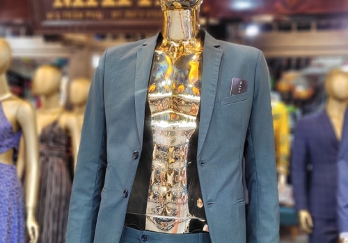 Tailor Hoi An Price Guide: What You Should Expect When Making a Custom Suit 