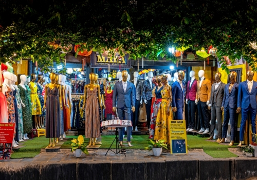 Custom Suit Hoi An: Complete Beginner Guide for Tourists 