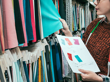 CUSTOMIZE YOUR DESIGN